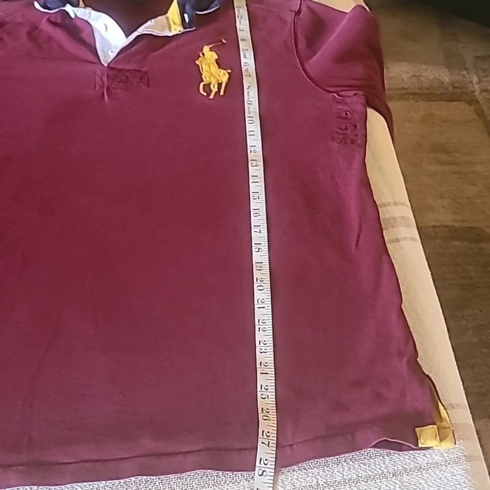 Polo/Ralph Lauren burgundy/ gold sz M. embroidered vented #2. (#1027).